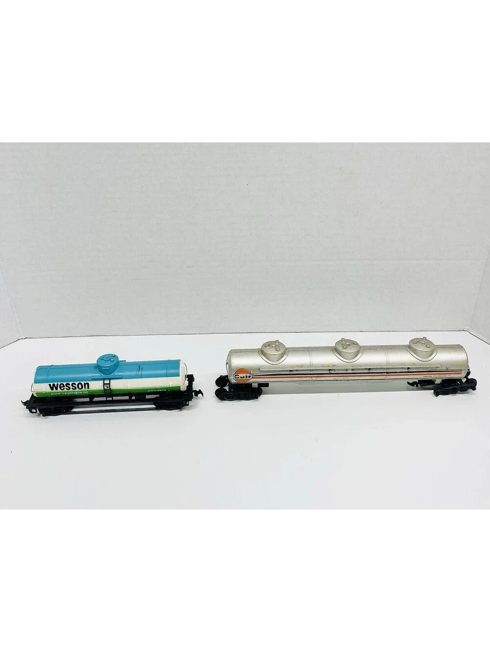 Lot Of 7 HO Scale Bachmann Train Various